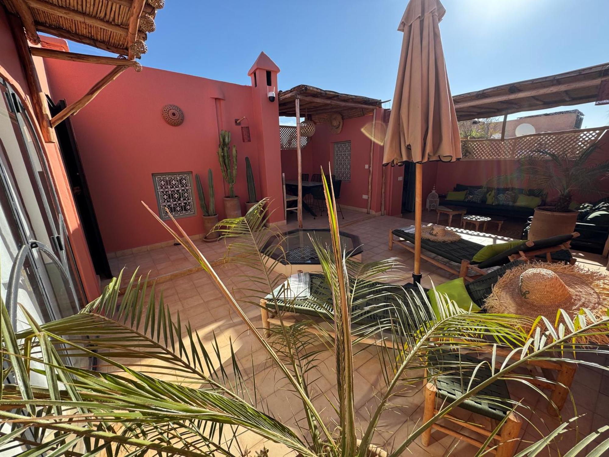 Dar Dabakech, Proche Jemma El Fna, Souk, Centre Medina, Riad, Logement Entier De 2 A 6 Personnes マラケシュ エクステリア 写真