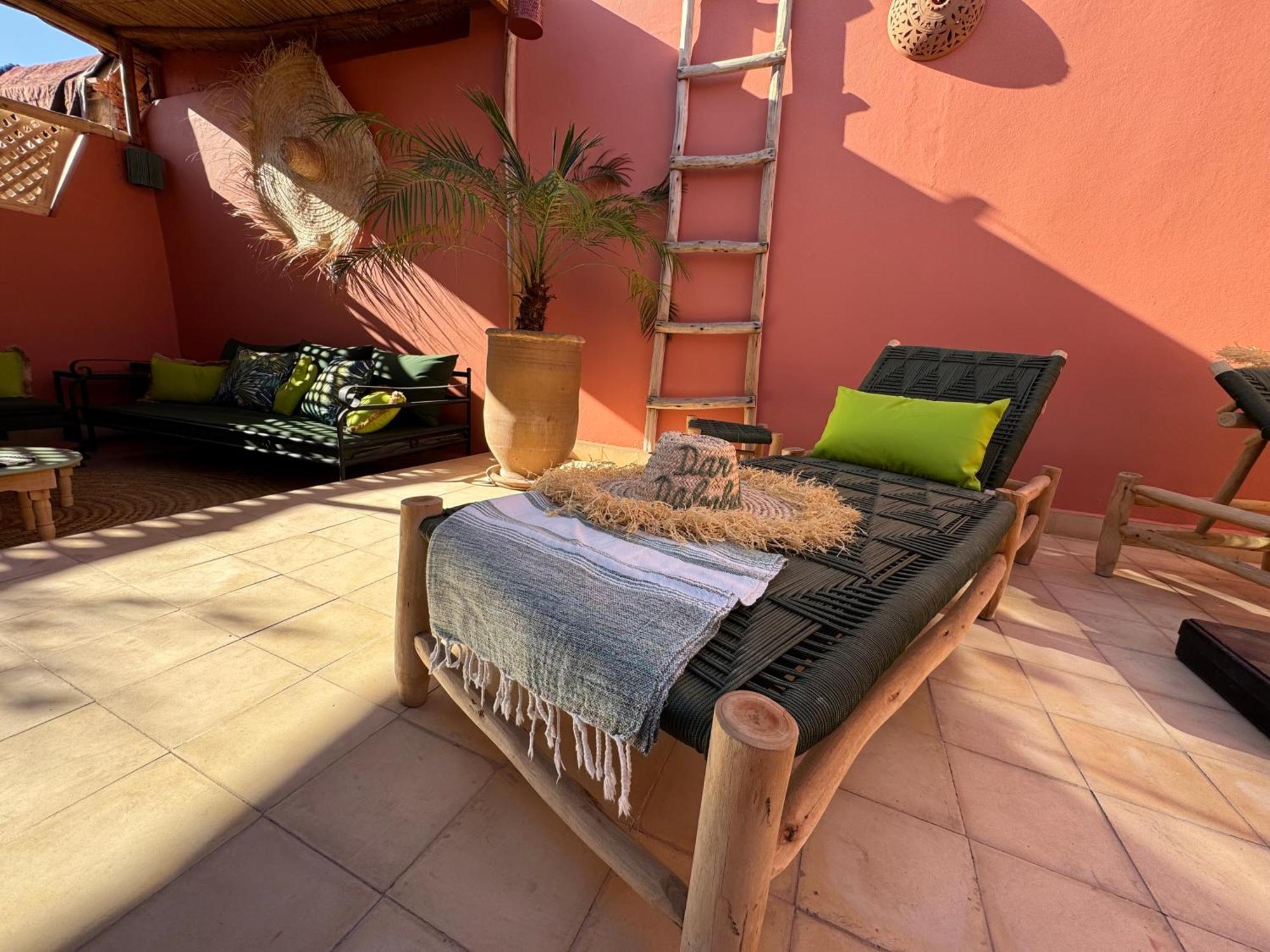 Dar Dabakech, Proche Jemma El Fna, Souk, Centre Medina, Riad, Logement Entier De 2 A 6 Personnes マラケシュ エクステリア 写真